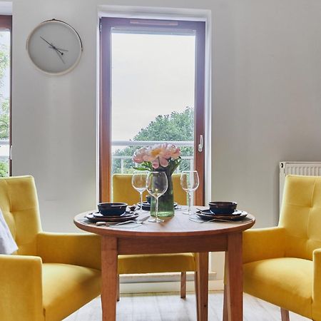 Golden Hour Apartments- Platan 16 ชวีโนวิชแจ ภายนอก รูปภาพ
