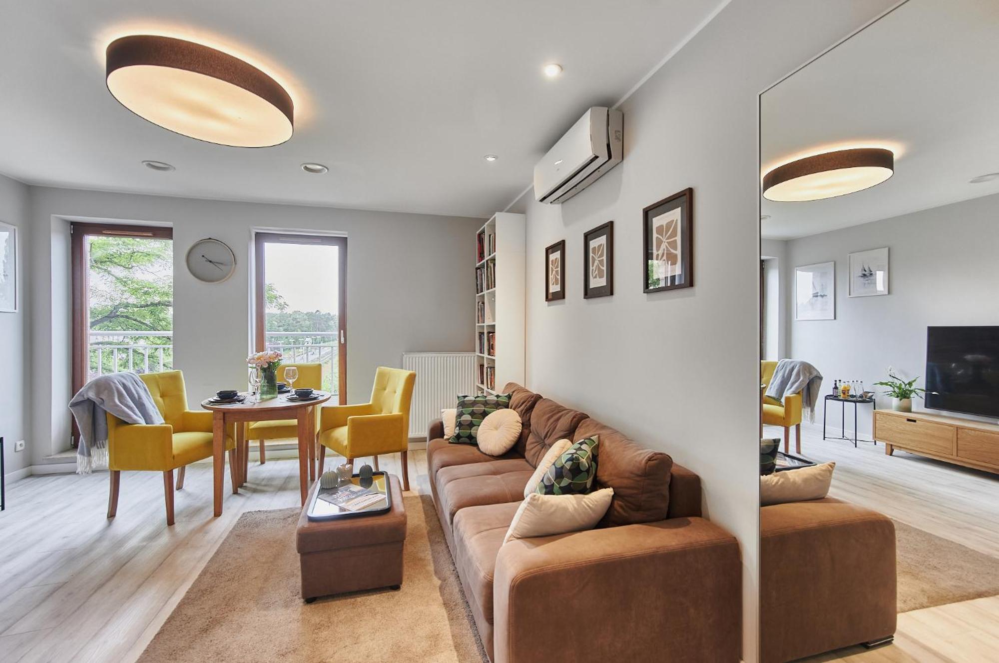 Golden Hour Apartments- Platan 16 ชวีโนวิชแจ ภายนอก รูปภาพ
