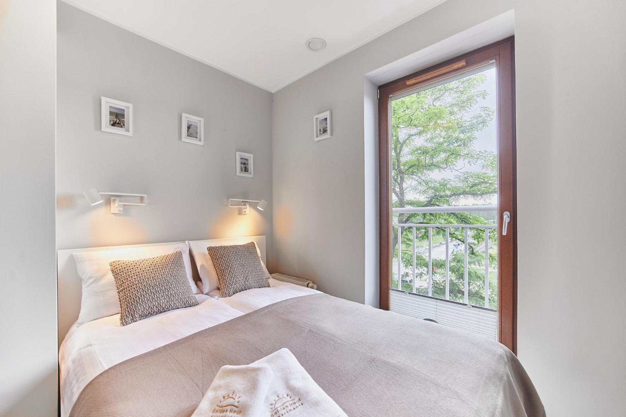 Golden Hour Apartments- Platan 16 ชวีโนวิชแจ ภายนอก รูปภาพ